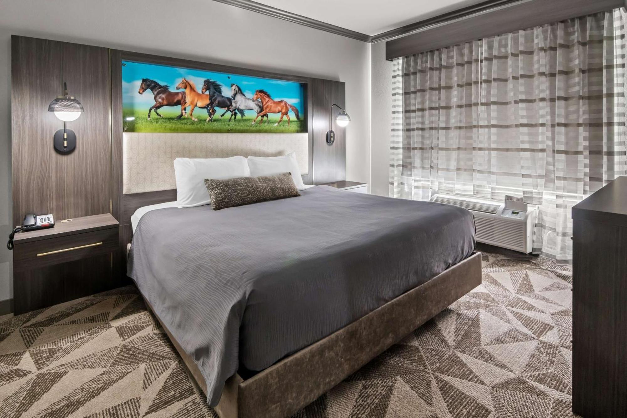 Big Country Hotel & Suites, Surestay Collection By BW Abilene Zewnętrze zdjęcie