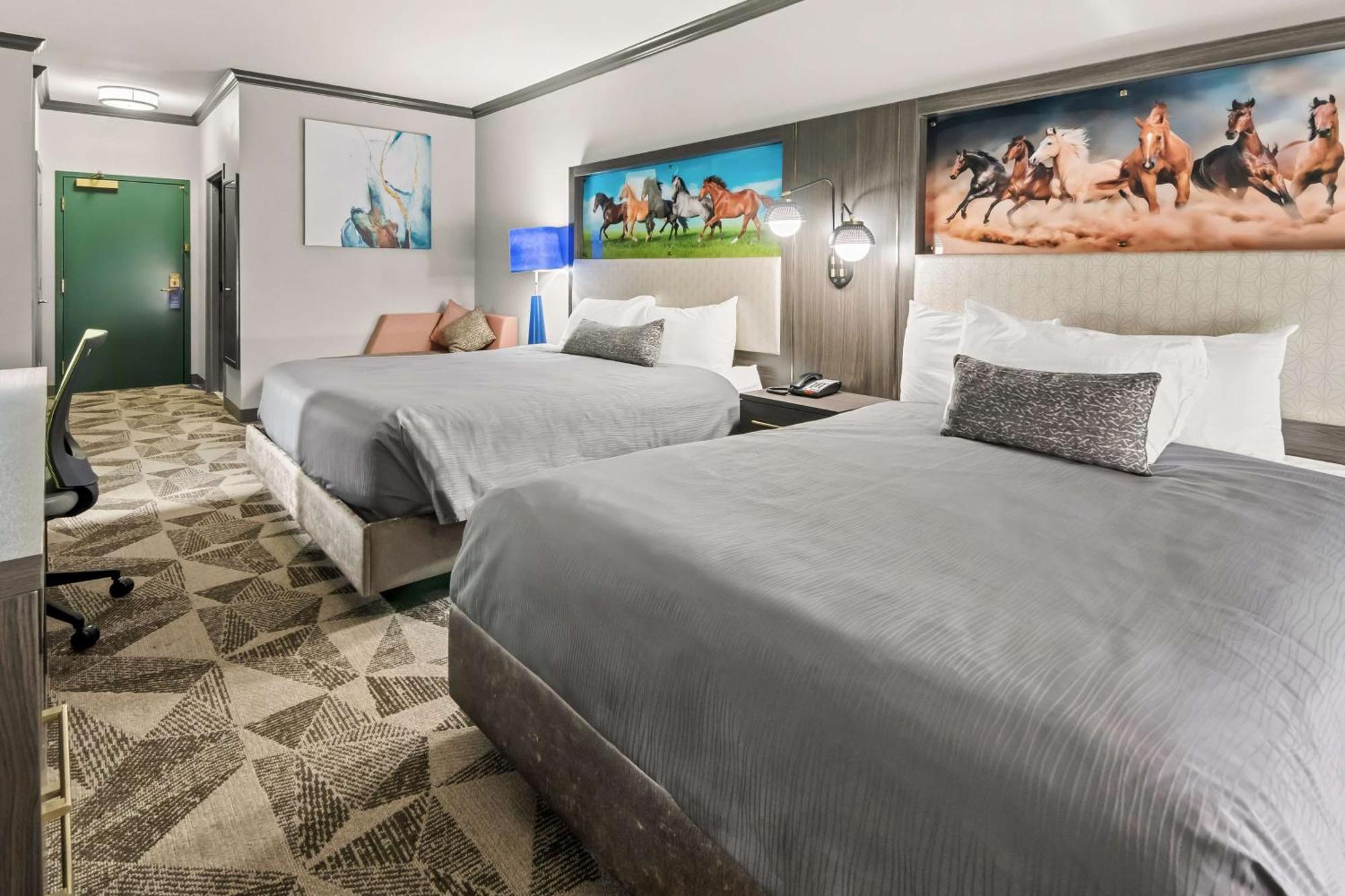 Big Country Hotel & Suites, Surestay Collection By BW Abilene Zewnętrze zdjęcie