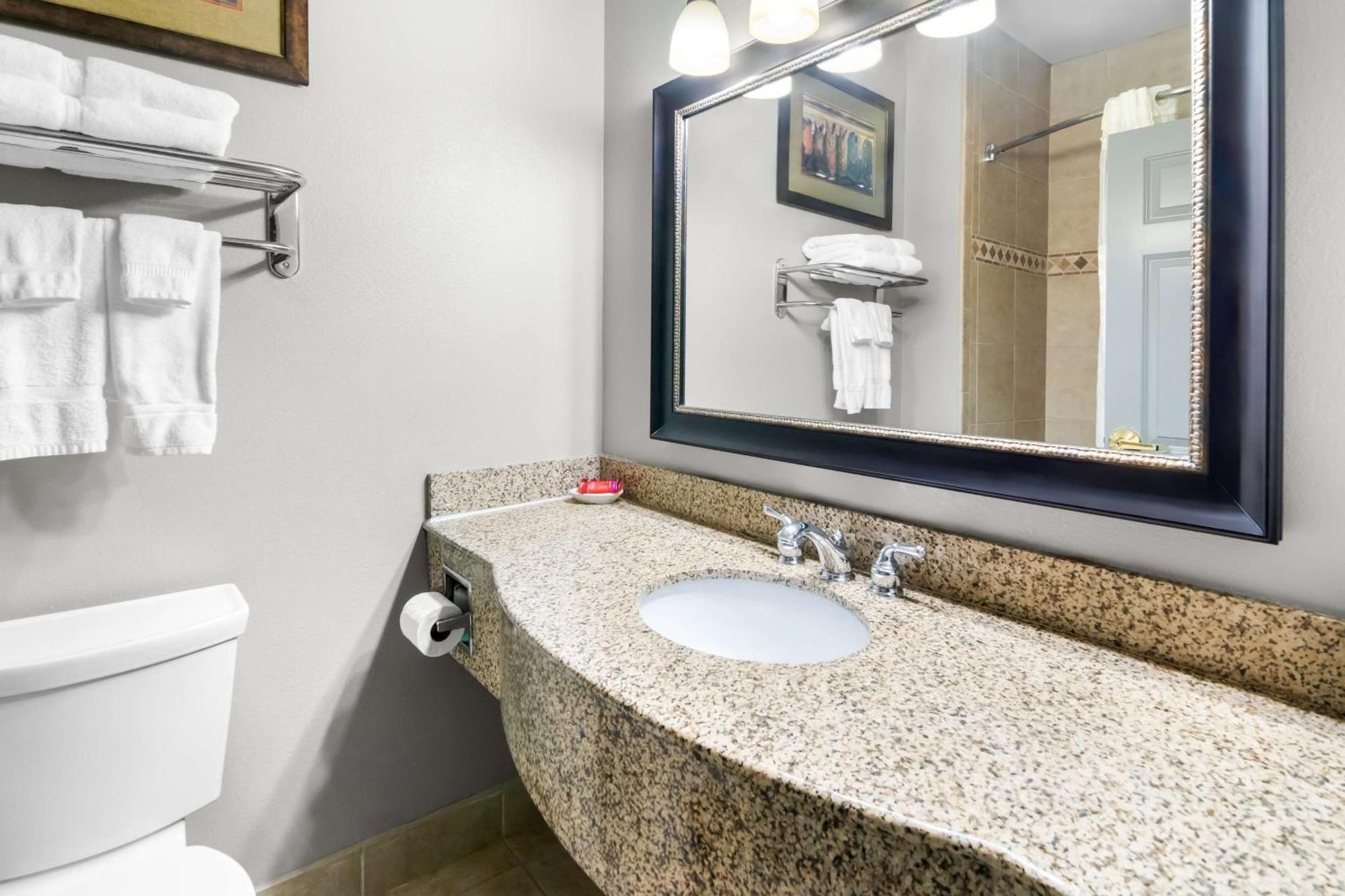 Big Country Hotel & Suites, Surestay Collection By BW Abilene Zewnętrze zdjęcie