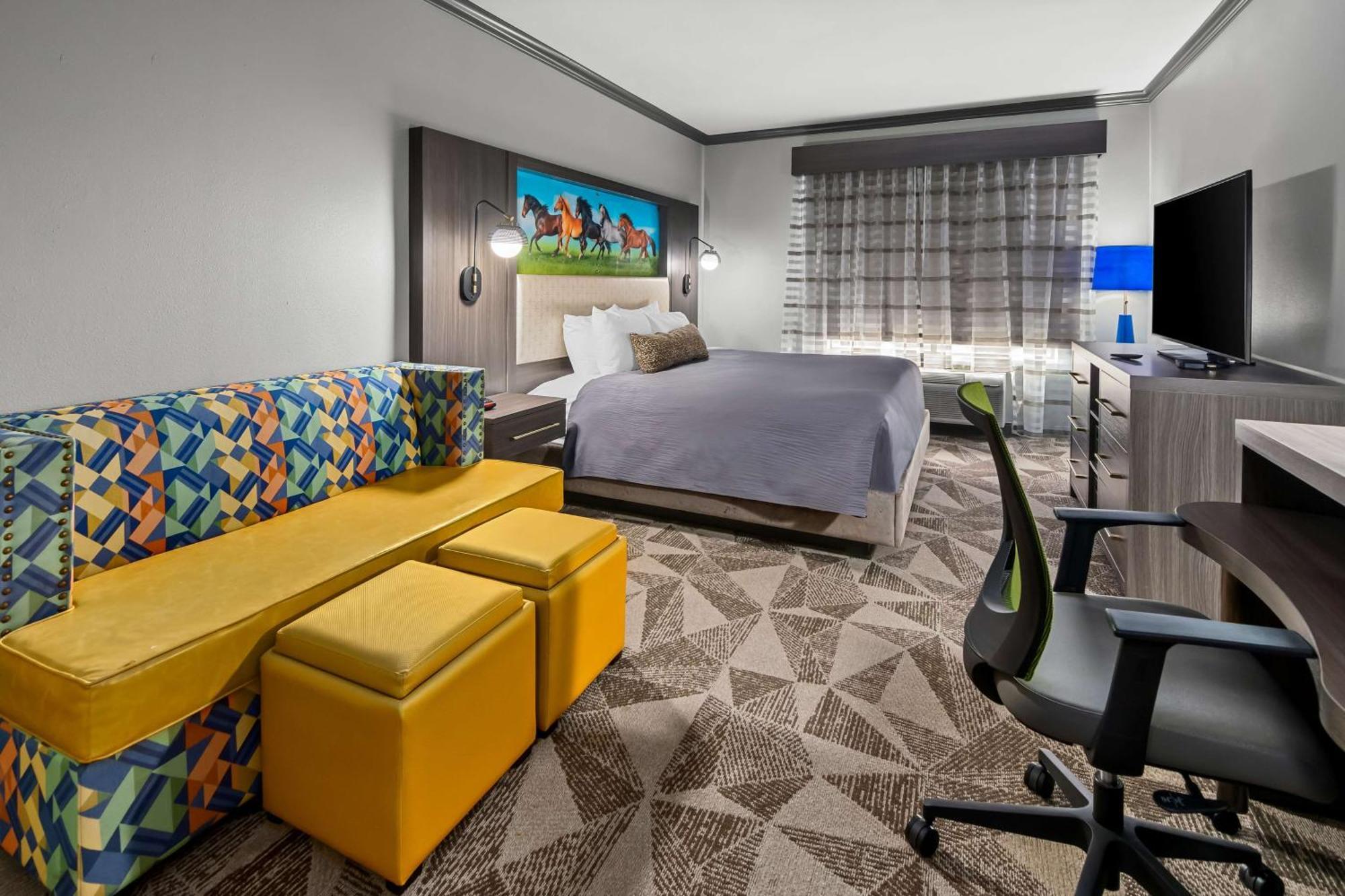 Big Country Hotel & Suites, Surestay Collection By BW Abilene Zewnętrze zdjęcie