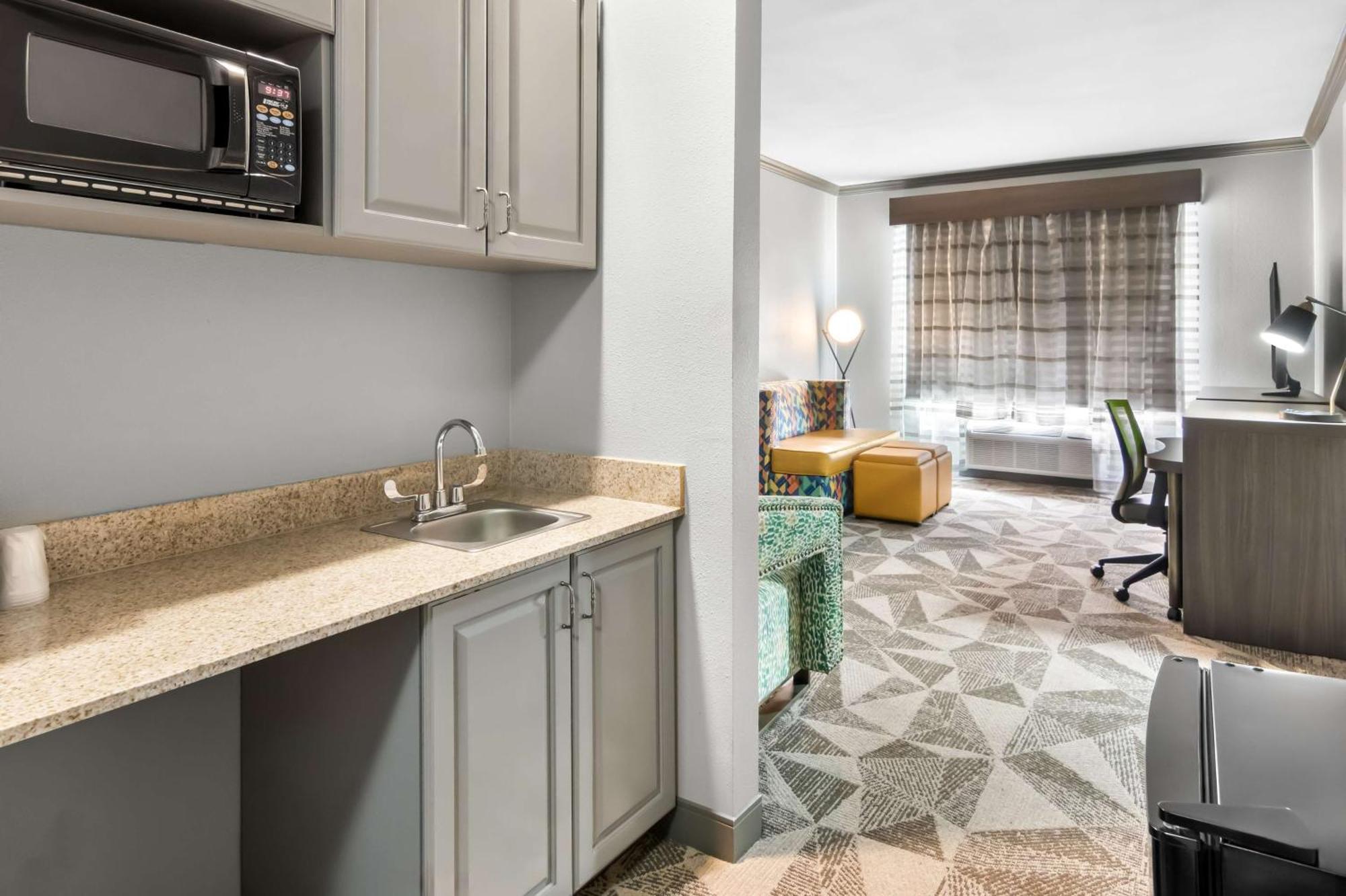Big Country Hotel & Suites, Surestay Collection By BW Abilene Zewnętrze zdjęcie